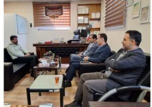 مدیر عامل نیروگاه نکا با فرمانده نیروی انتظامی شهرستان نکا دیدار کرد