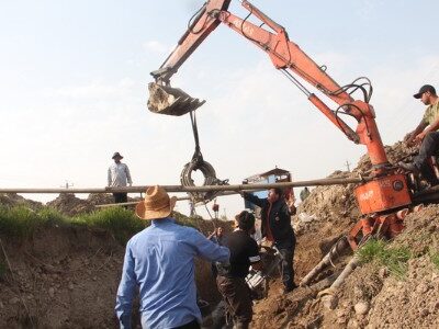 بخشی از خط لوله انتقال آب خام مورد نیاز واحدهای نیروگاه نکا تعویض شد