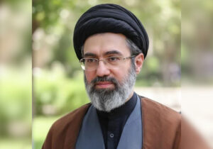 رهبر معظم انقلاب: تنگه هرمز باید همچنان بسته بماند/ تاکید بر نقش و حضور مردم