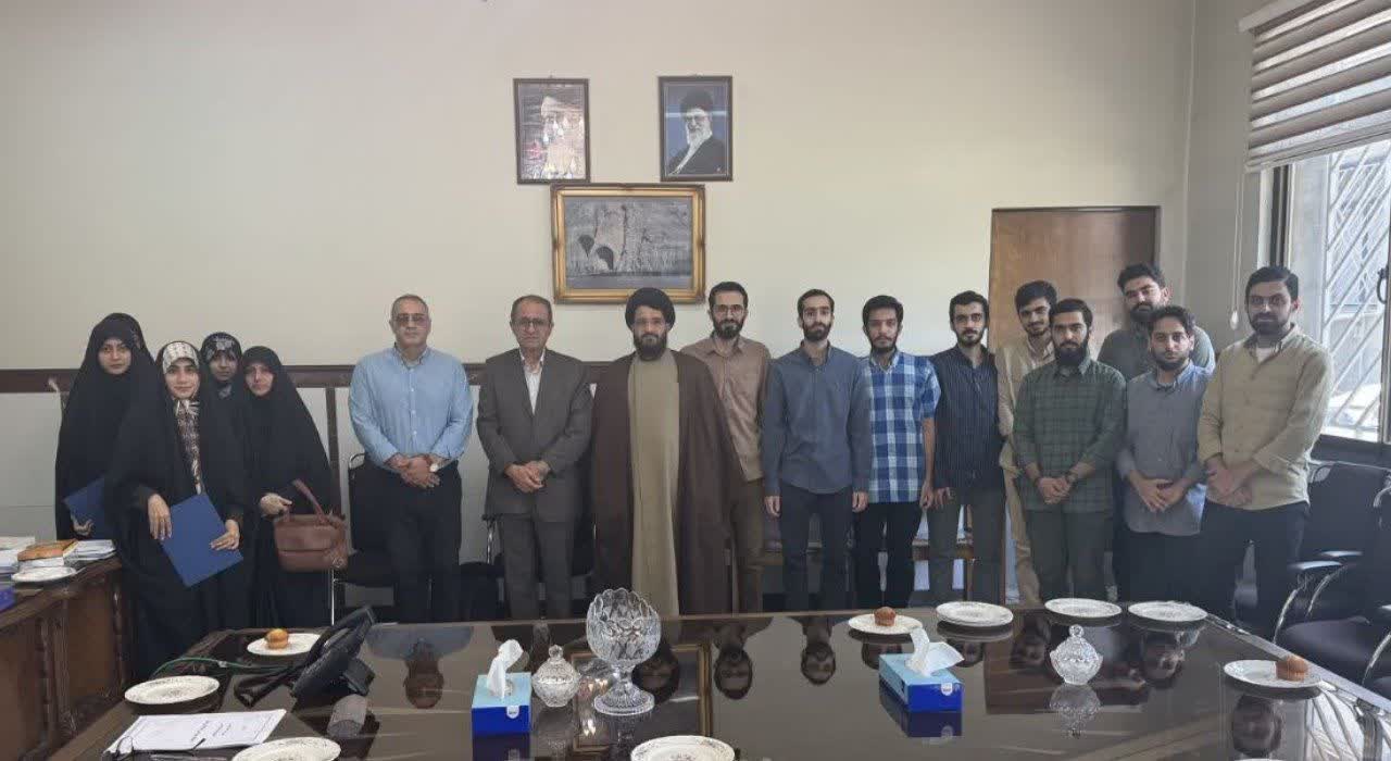 برگزاری آیین تکریم و معارفه مسوولان بسیج دانشجویی دانشگاه علوم و فنون مازندران